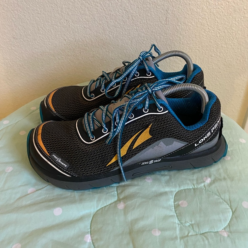 Altra Mens Lone Peak 2.5  Zero ZDrop Shoes size 8